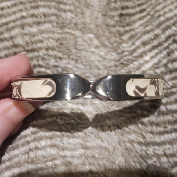 Stella & Dot Emerson Snake Inlay Bangle Bracelet - Picture 8 of 12